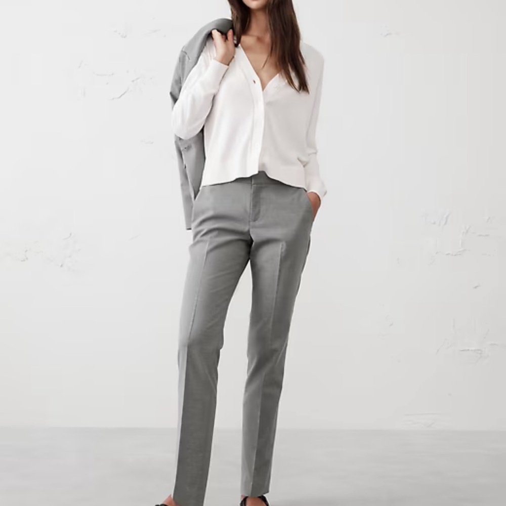 Banana Republic Slim Straight Dress Pants in Light Gray